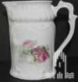 Milchkännchen aus Porzellan mit Rosenmotiv
